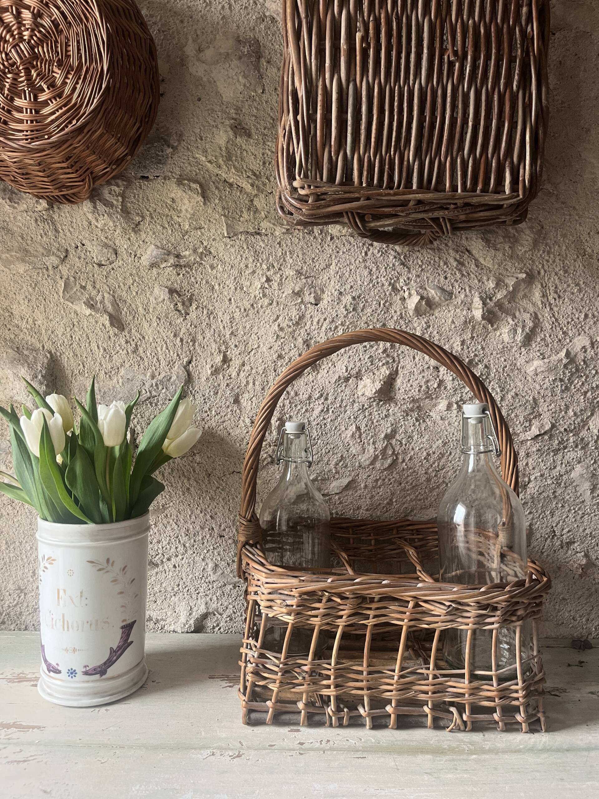 Porte bouteilles rotin